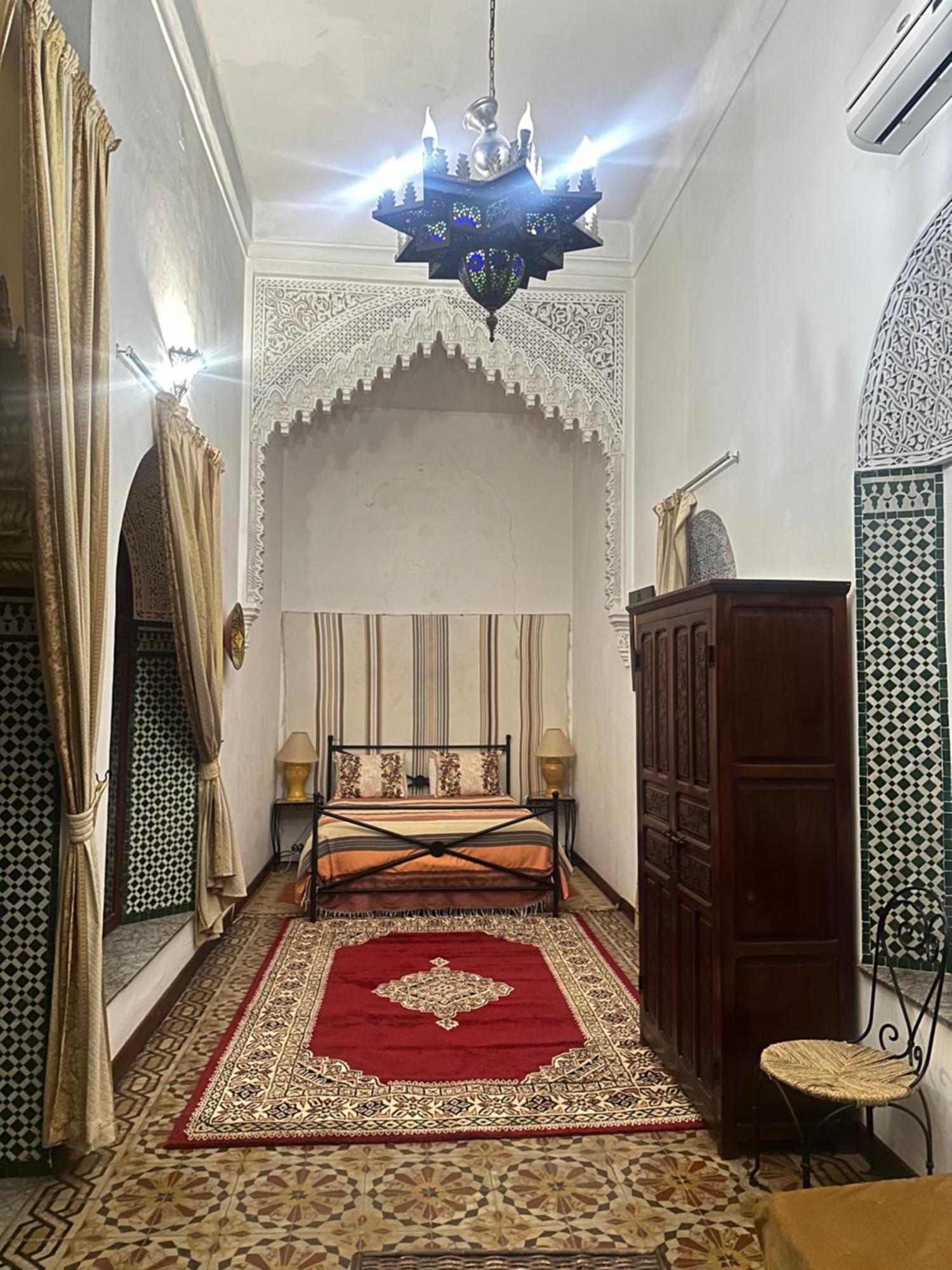Riad A La Belle Etoile Sale Exterior photo